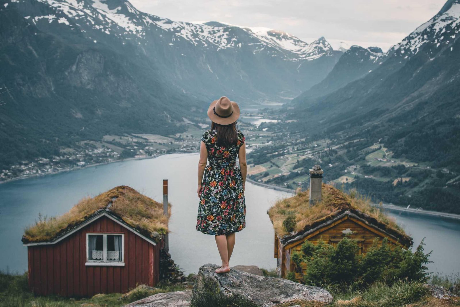 Cute Norway Summer Outfit Ideas for Every Traveler Cute Norway Summer Outfit Ideas for Every Traveler