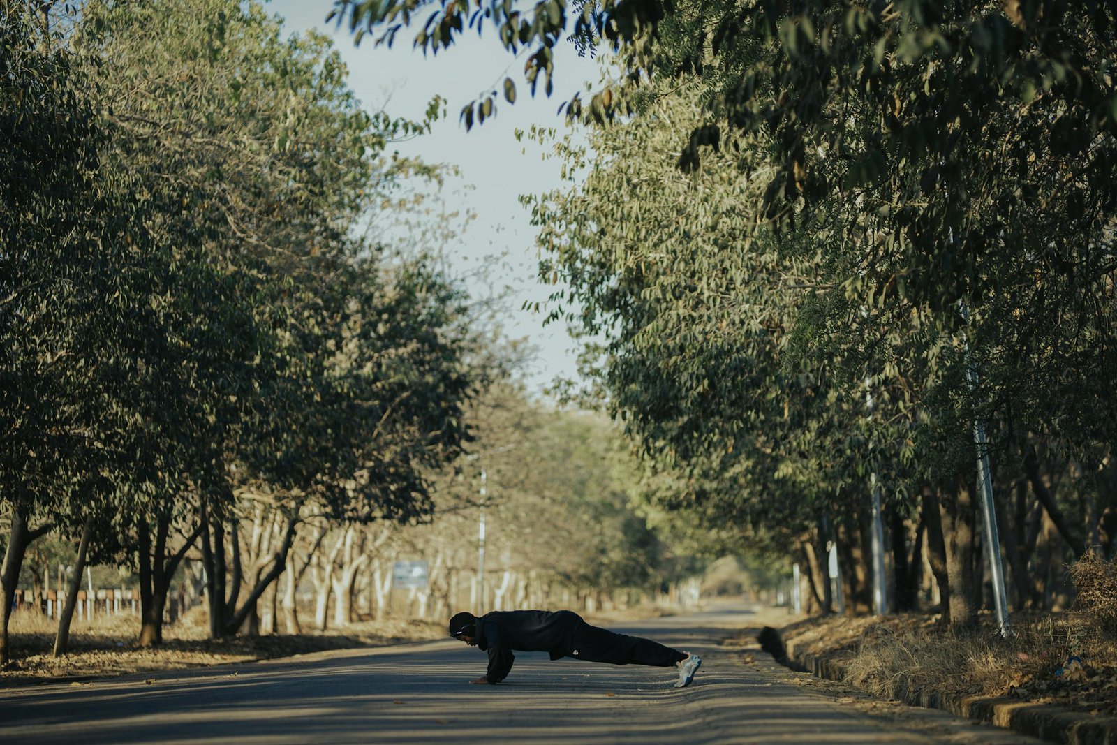 17 Positive Life Quotes to Stay Strong and Motivated