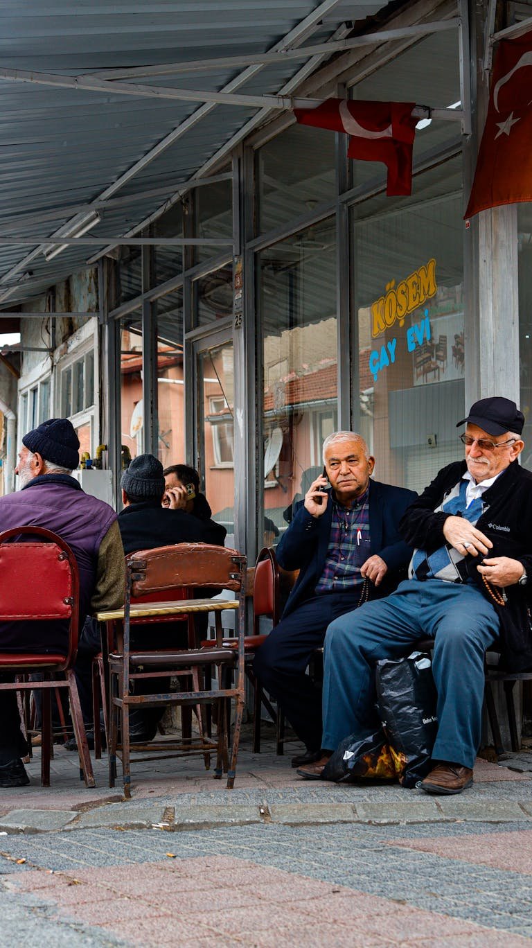 24 Uplifting Positive Inspirational Quotes for Daily Life