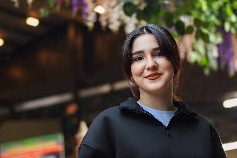 23 Positive Life Quotes Perfect for Wallpapers